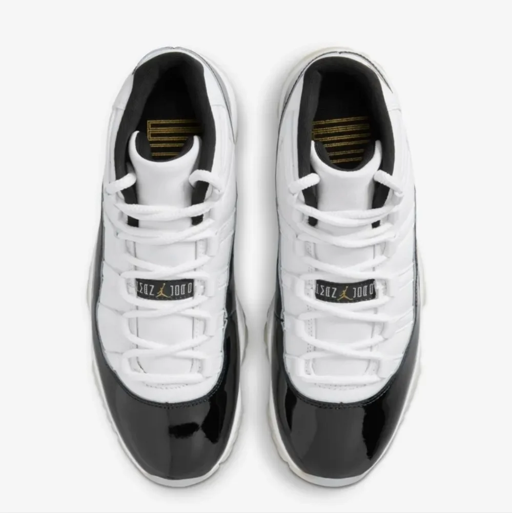 AIR JORDAN Gratitude 11 Retro 2023 Release Mint